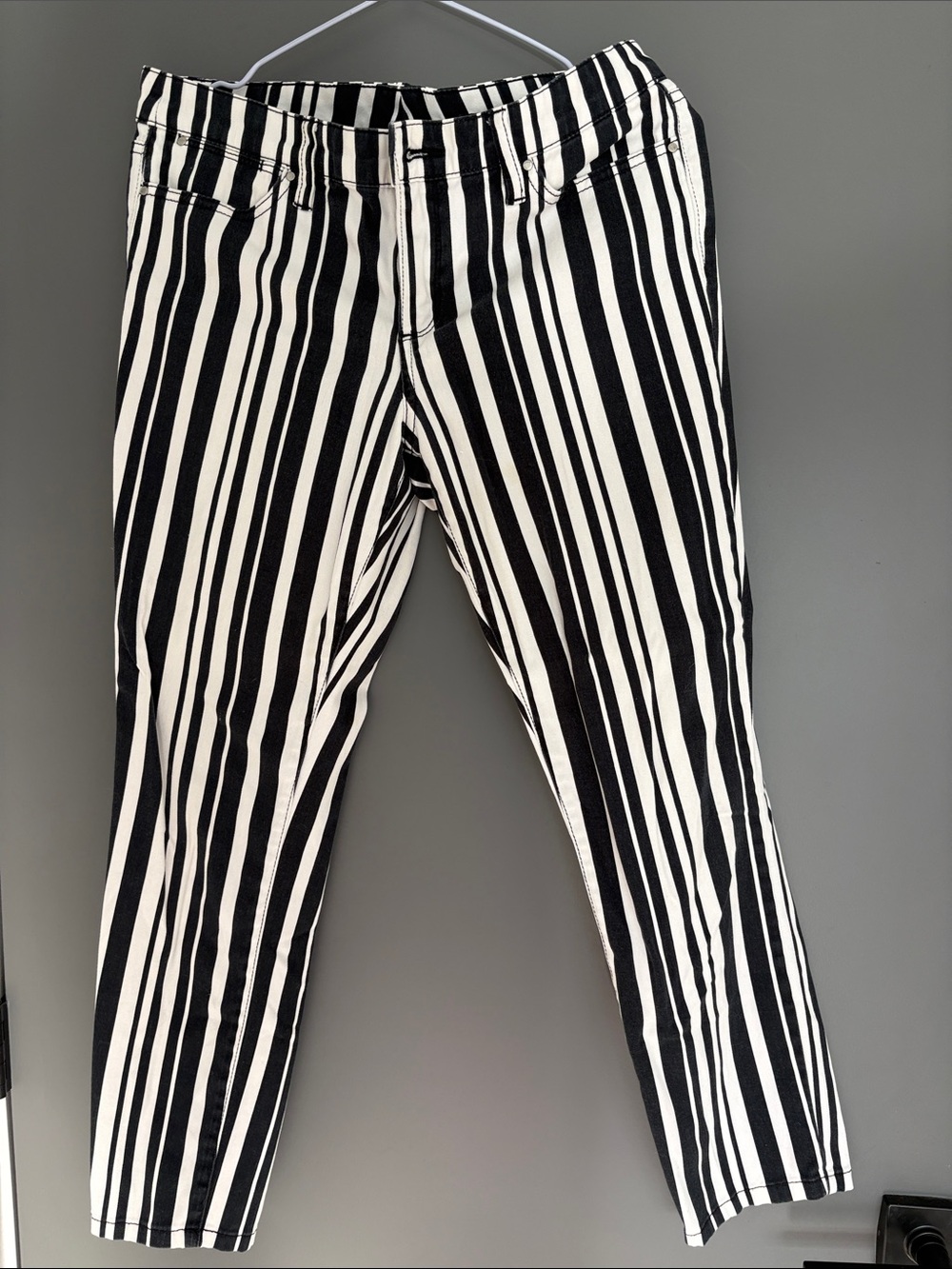Club Monaco Black & White Vertical Stripe Ankle Jeans
